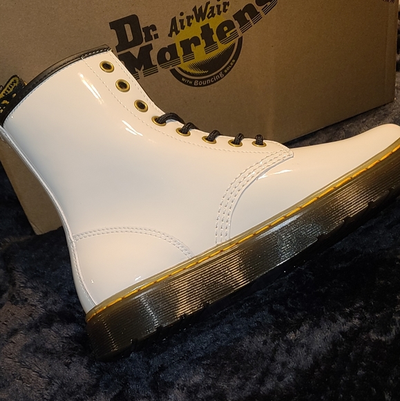 Dr. Martens - Picture 3 of 13